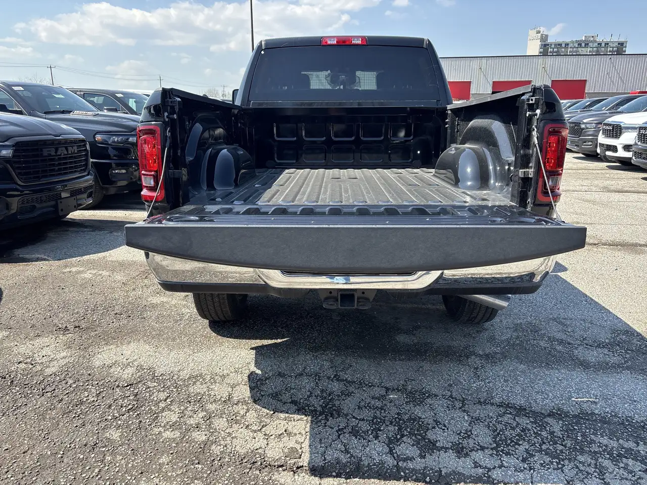 RAM 3500 photo RAM 3500