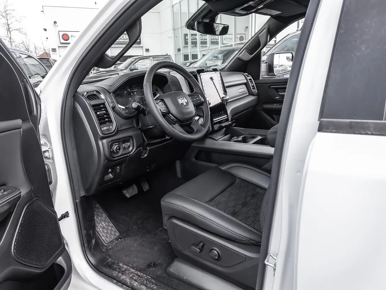 RAM 1500 fotografie RAM 1500