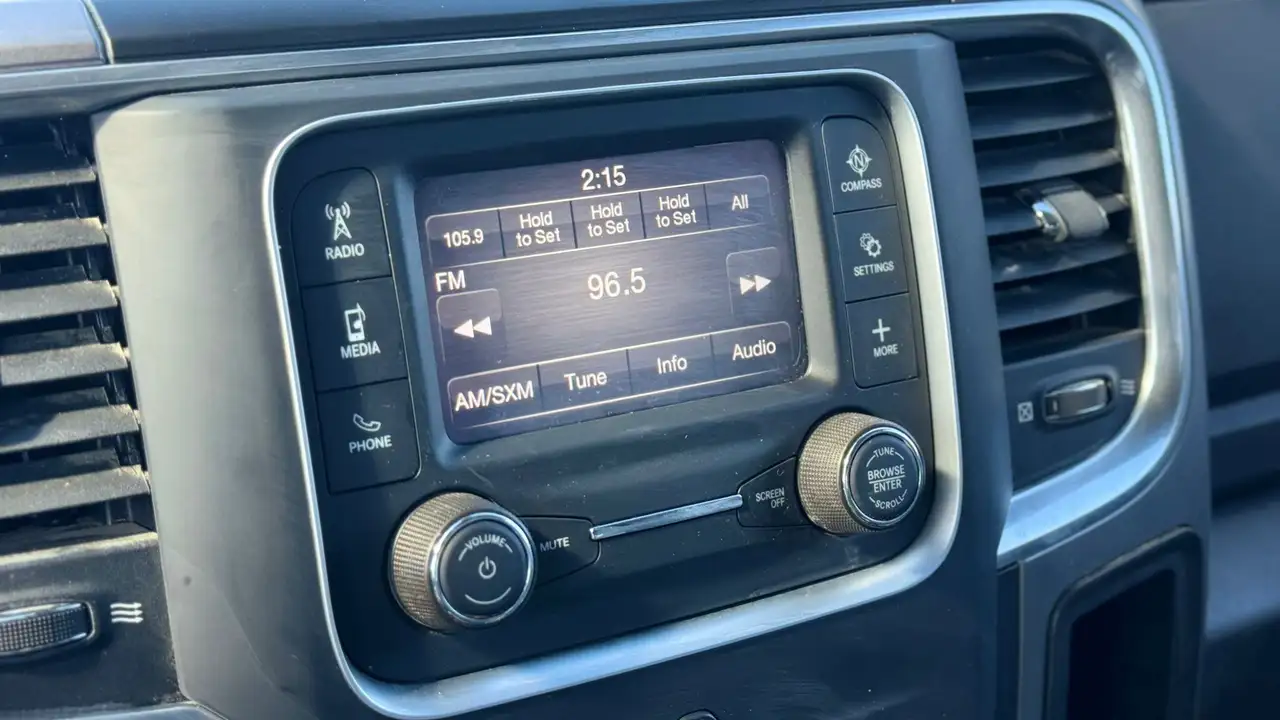 RAM 1500 снимка RAM 1500