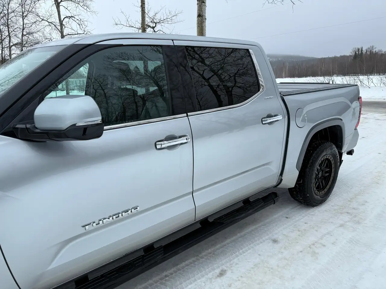 Toyota Tundra снимка Toyota Tundra