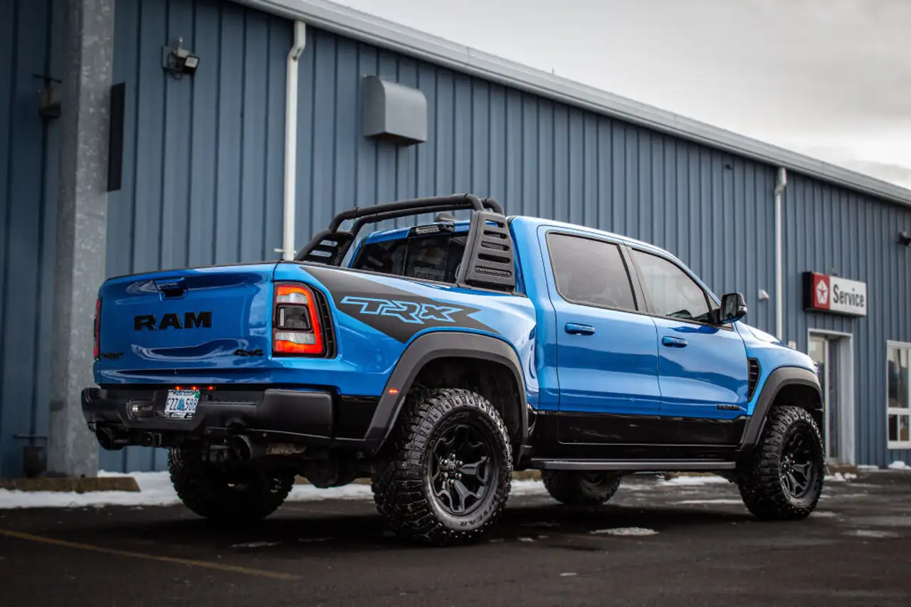 RAM 1500 снимка RAM 1500
