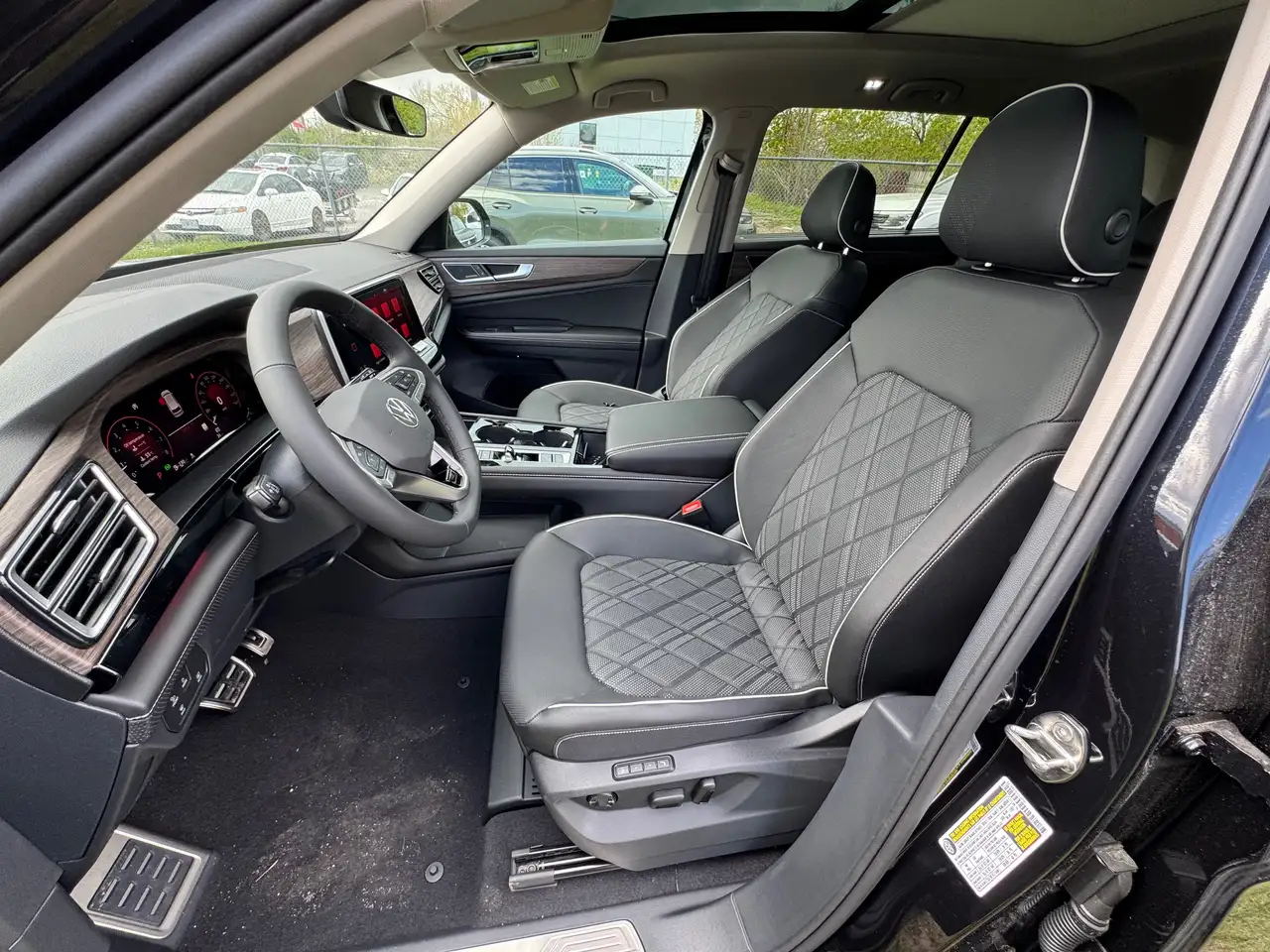 Volkswagen Atlas снимка Volkswagen Atlas