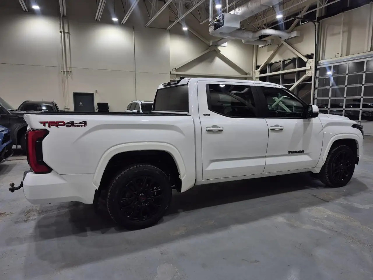 Toyota Tundra снимка Toyota Tundra