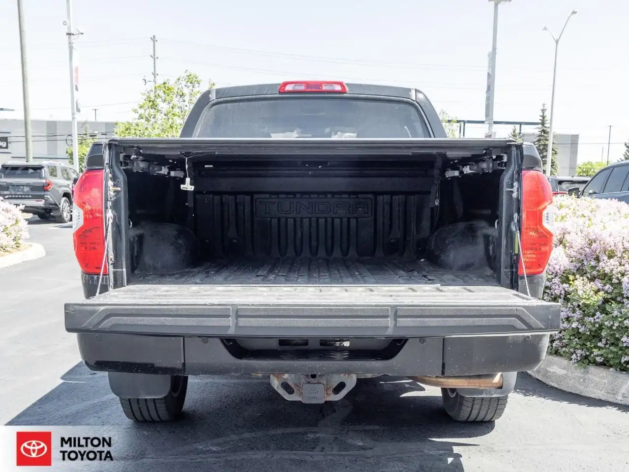 Toyota Tundra photo Toyota Tundra