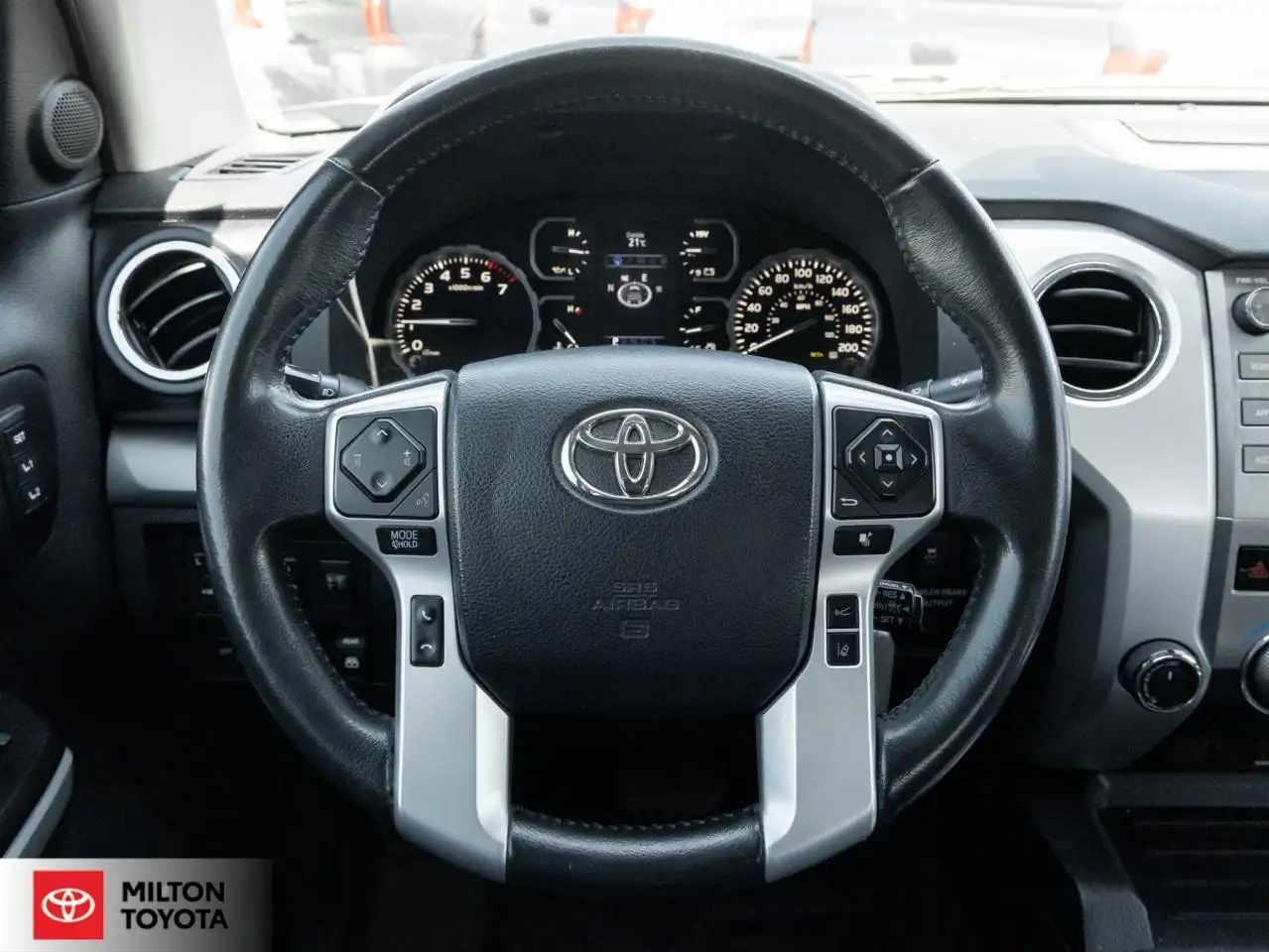 Toyota Tundra photo Toyota Tundra