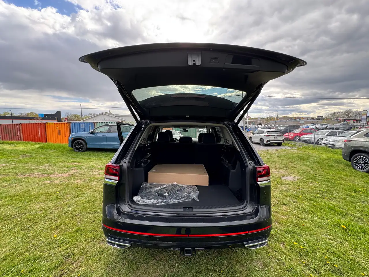 Volkswagen Atlas снимка Volkswagen Atlas