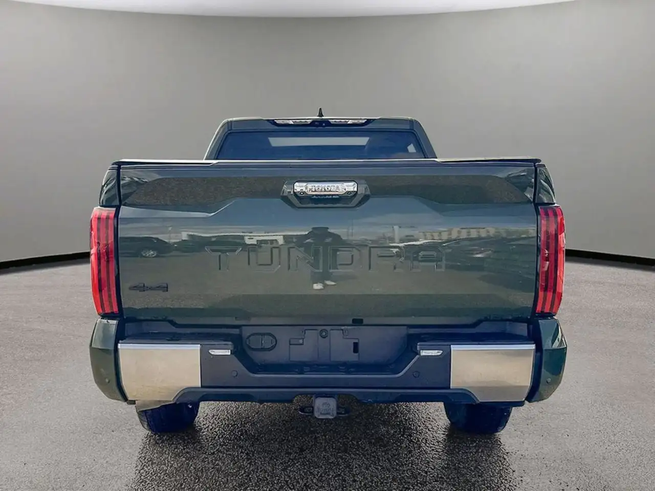 Toyota Tundra снимка Toyota Tundra
