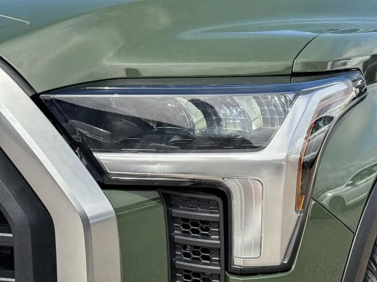 Toyota Tundra снимка Toyota Tundra