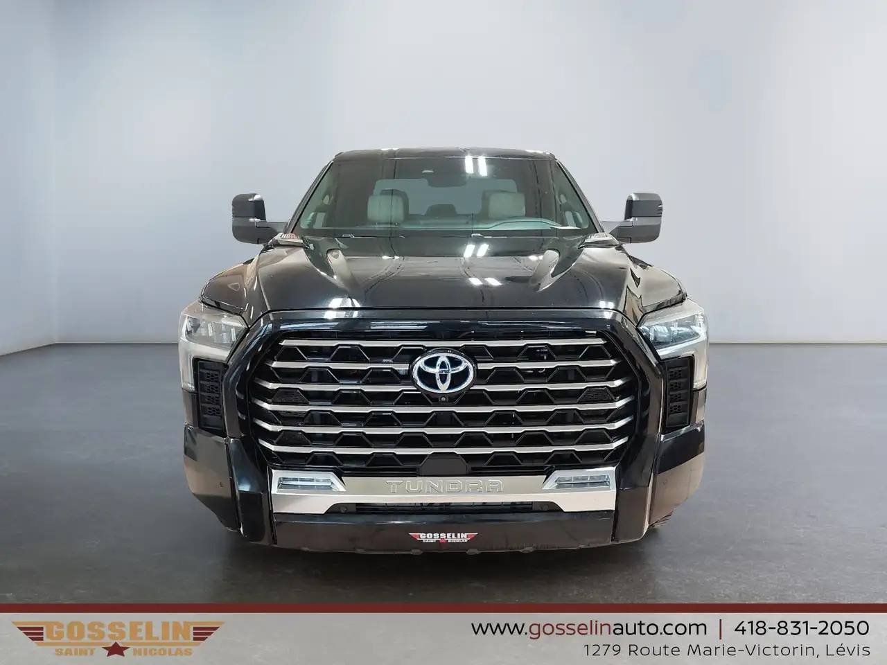 Toyota Tundra снимка Toyota Tundra
