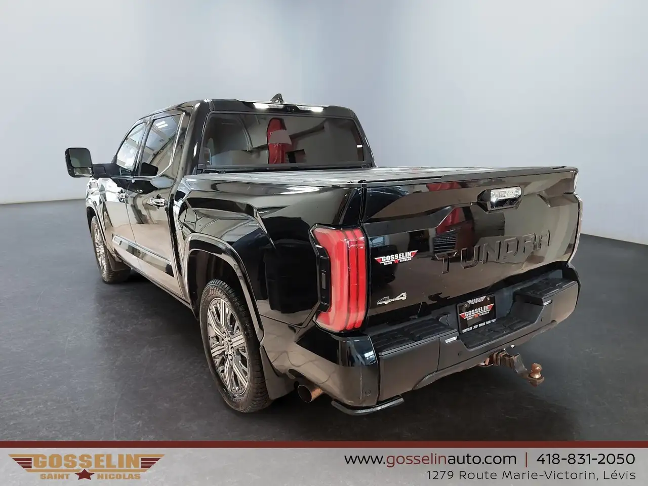 Toyota Tundra снимка Toyota Tundra