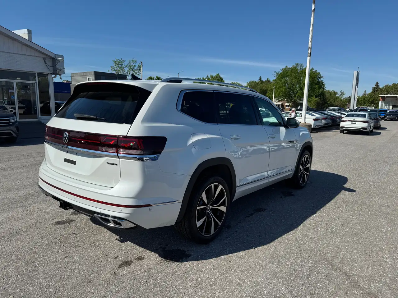 Volkswagen Atlas снимка Volkswagen Atlas
