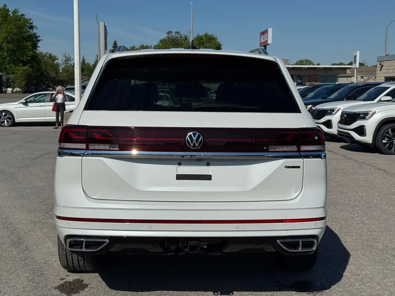 Volkswagen Atlas снимка Volkswagen Atlas