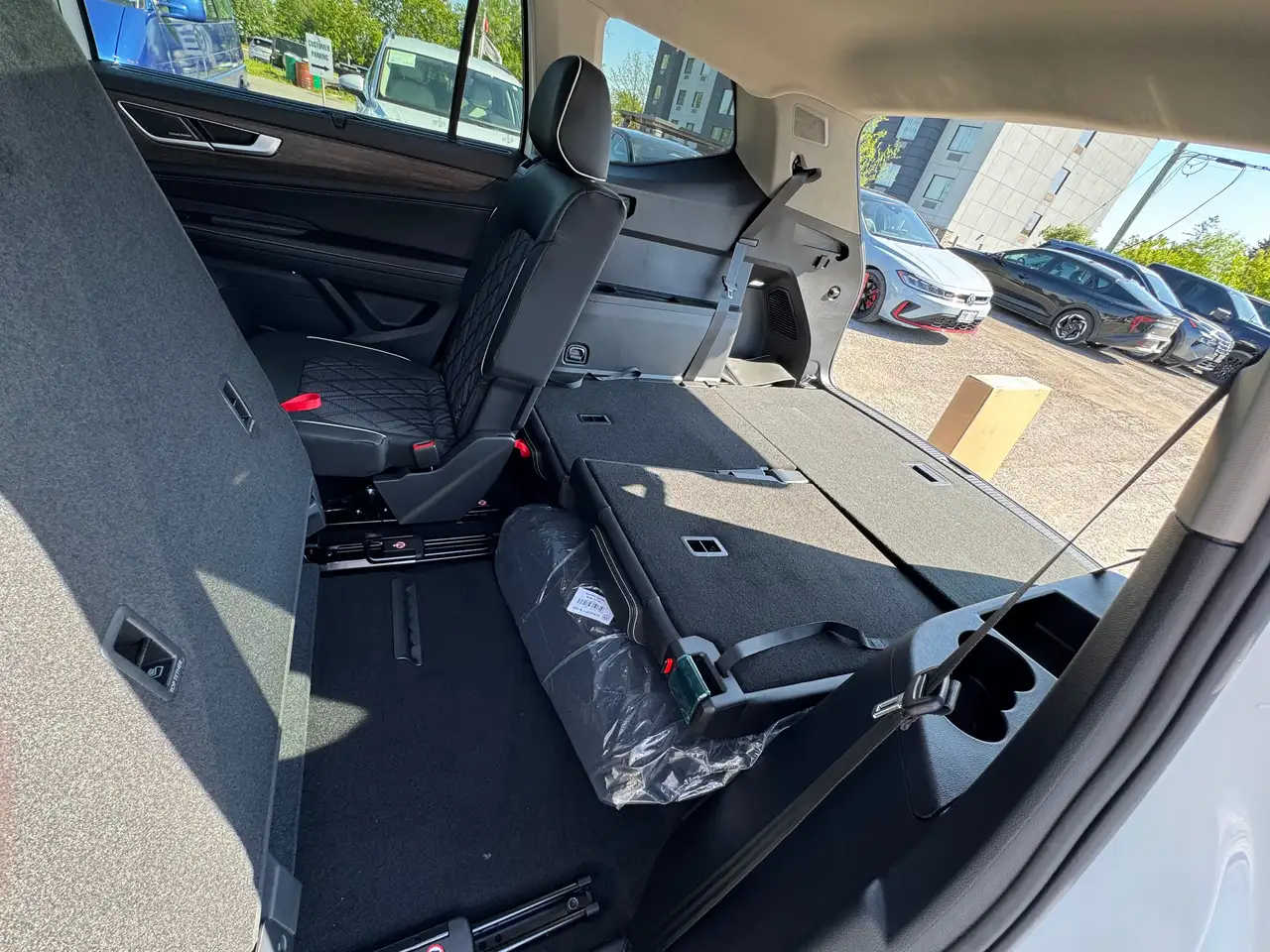 Volkswagen Atlas снимка Volkswagen Atlas