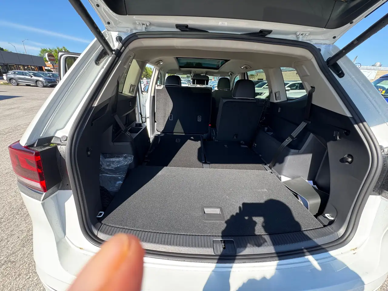 Volkswagen Atlas снимка Volkswagen Atlas