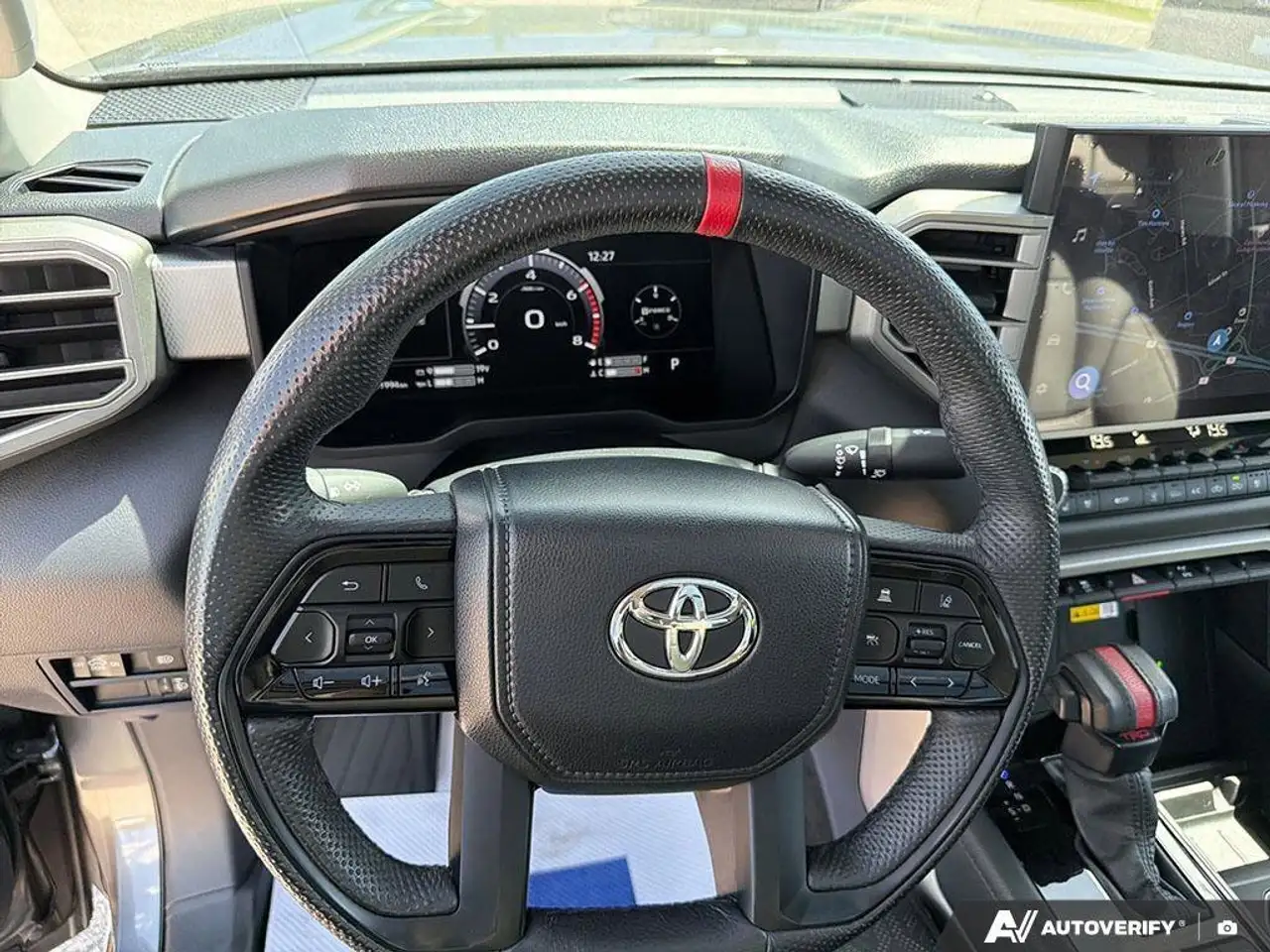 Toyota Tundra снимка Toyota Tundra