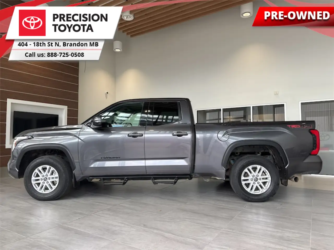 Toyota Tundra снимка Toyota Tundra