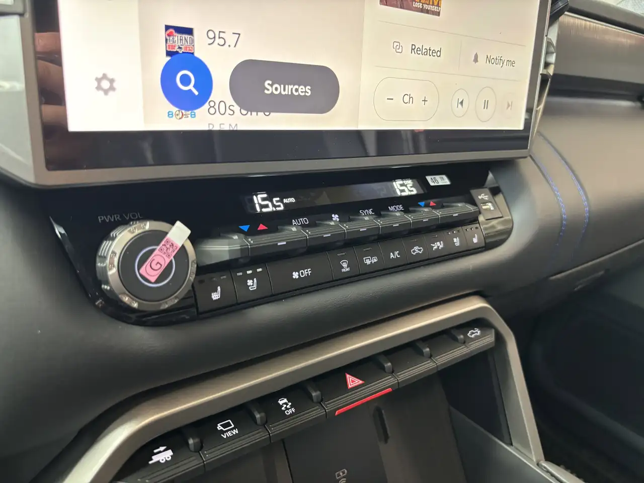 Toyota Tundra снимка Toyota Tundra