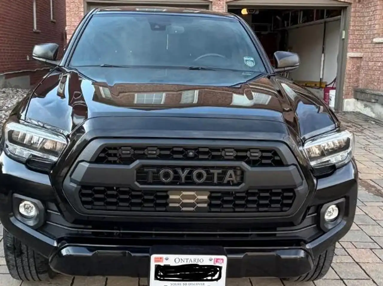 Toyota Tacoma снимка Toyota Tacoma