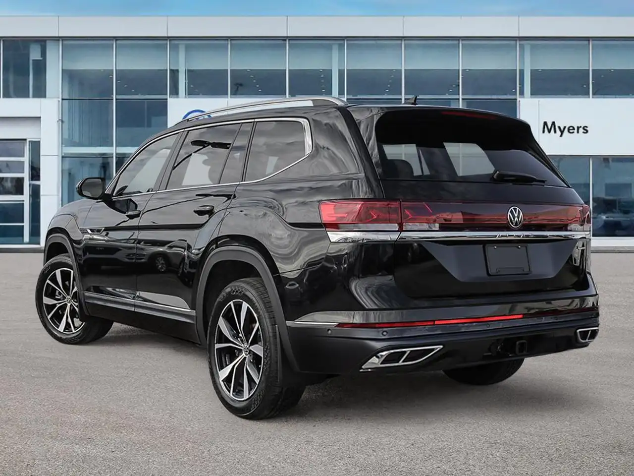 Volkswagen Atlas photo Volkswagen Atlas