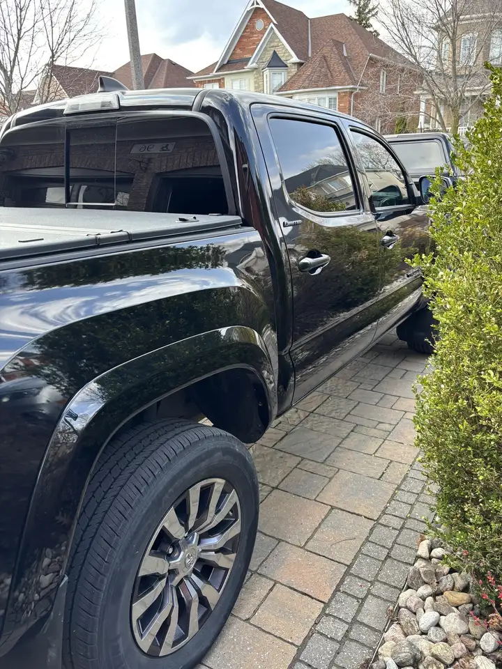 Toyota Tacoma снимка Toyota Tacoma