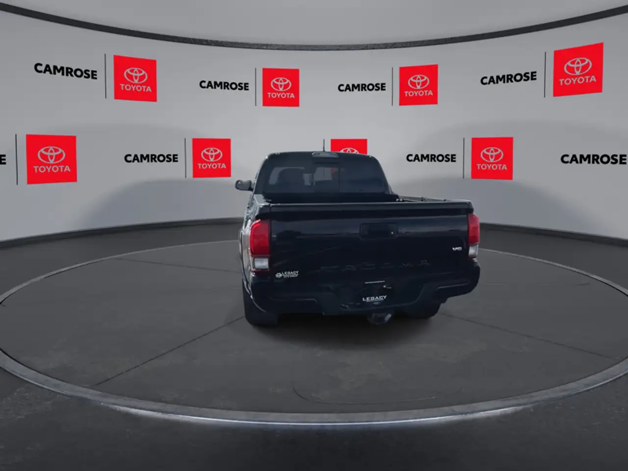 Toyota Tacoma снимка Toyota Tacoma