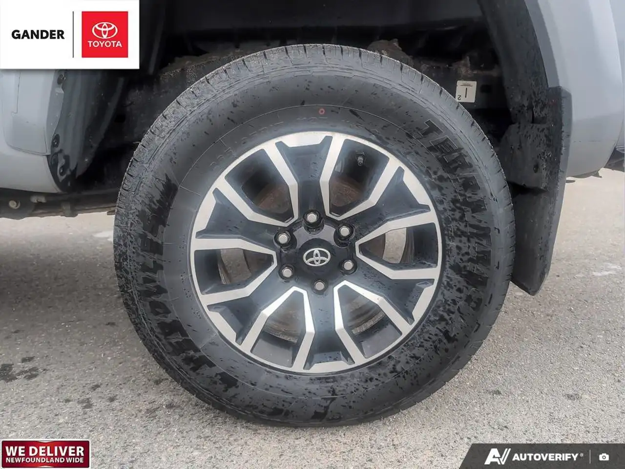 Toyota Tacoma снимка Toyota Tacoma