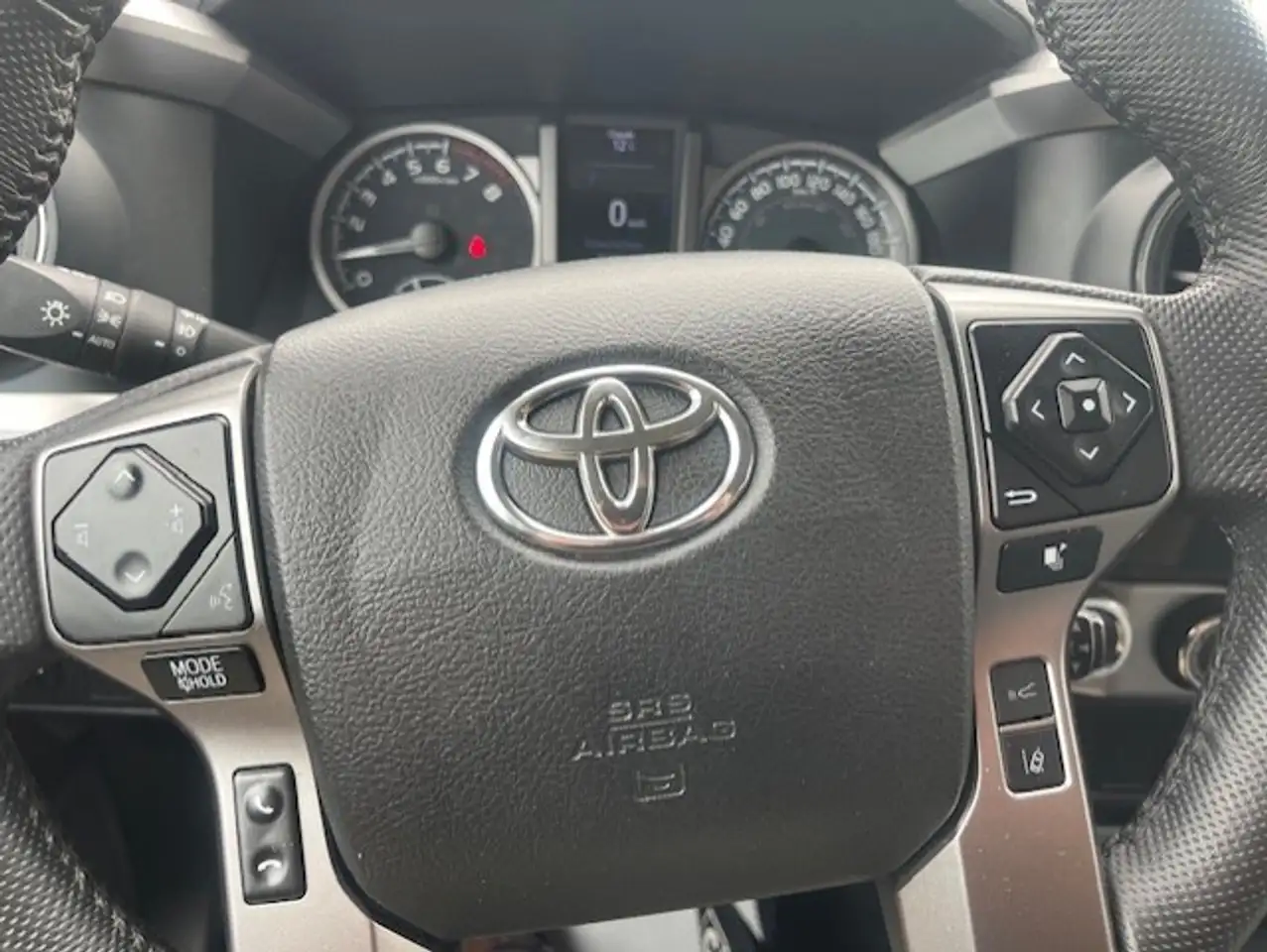 Toyota Tacoma photo Toyota Tacoma