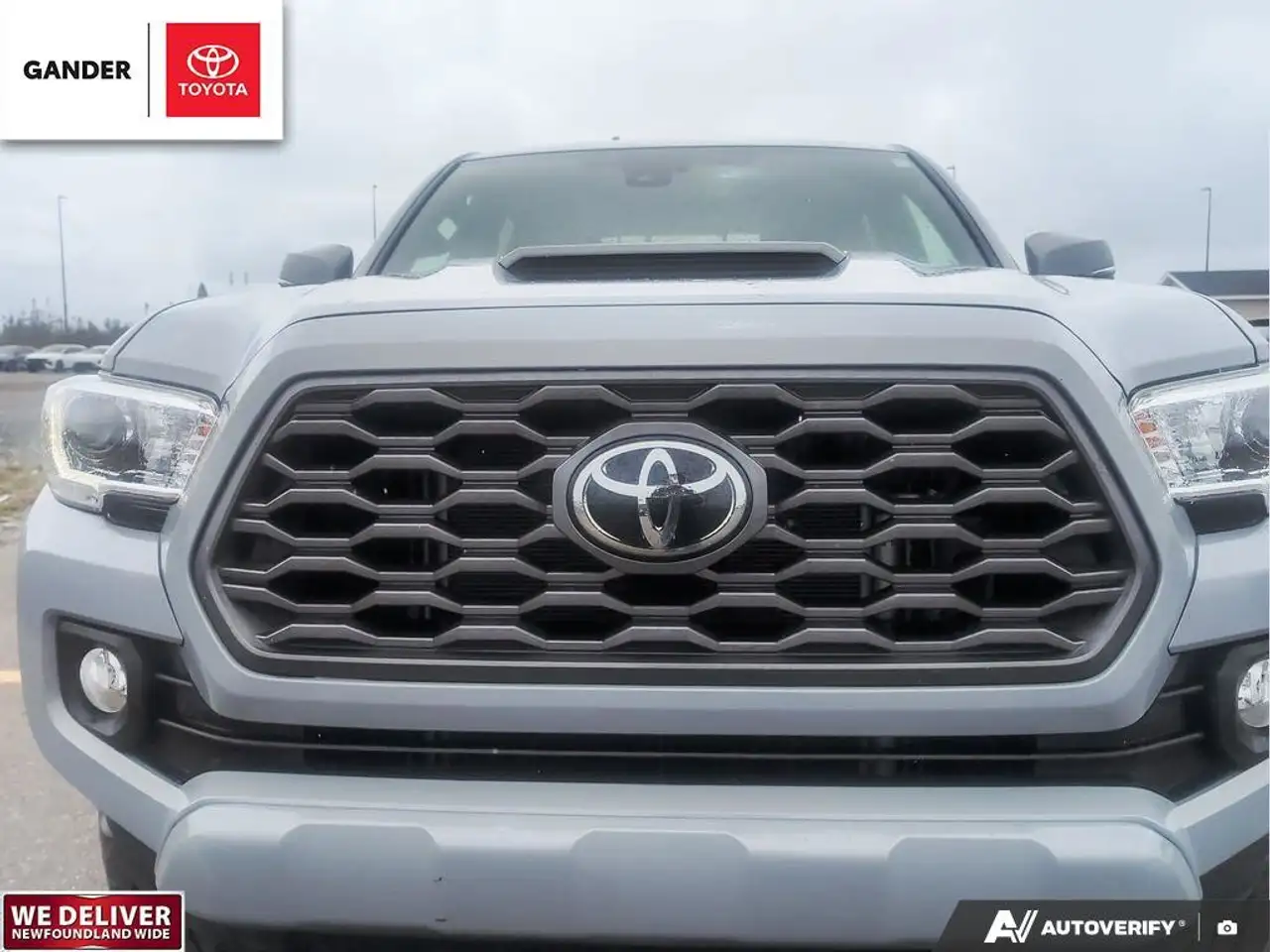 Toyota Tacoma снимка Toyota Tacoma