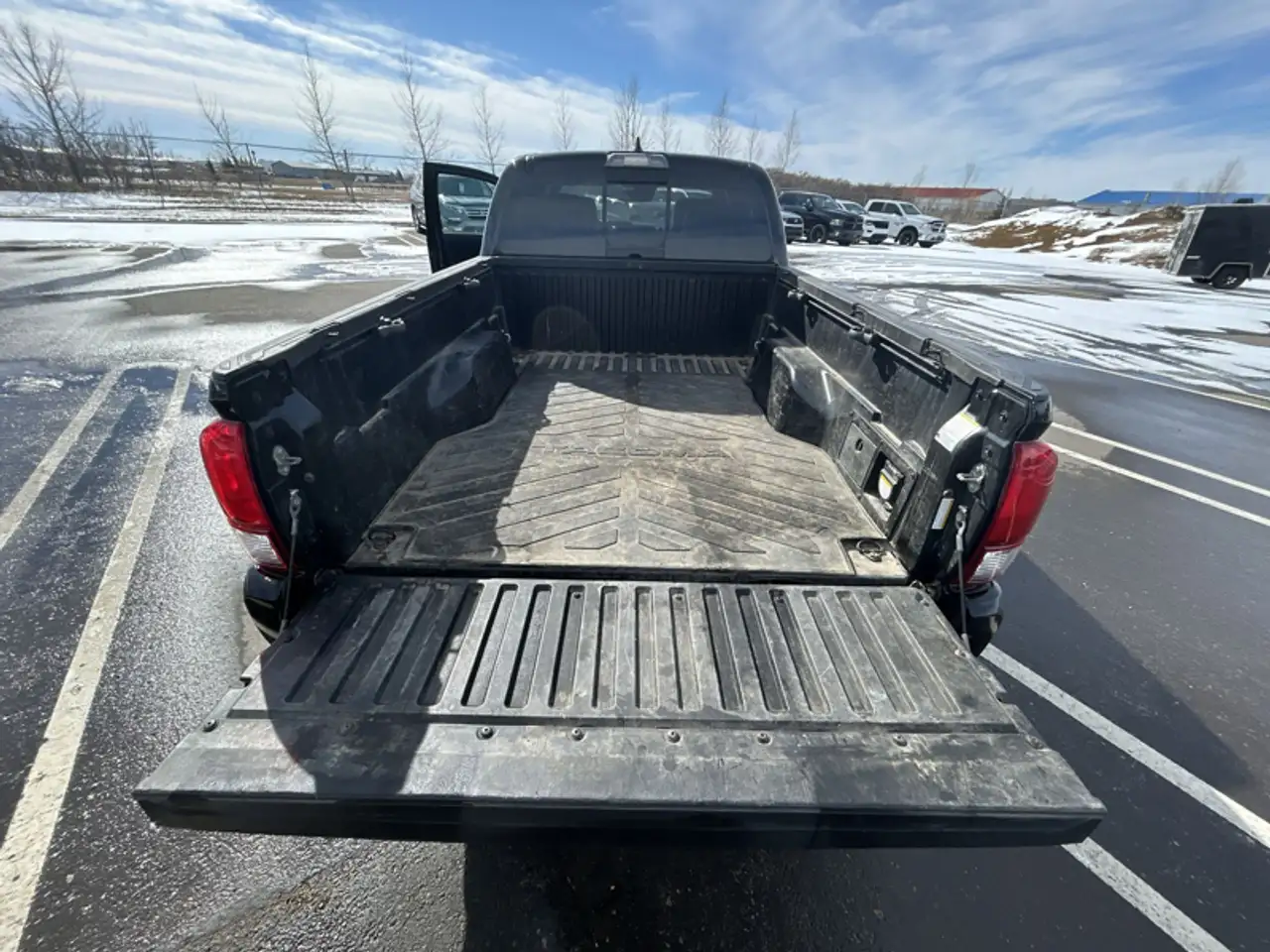 Toyota Tacoma снимка Toyota Tacoma