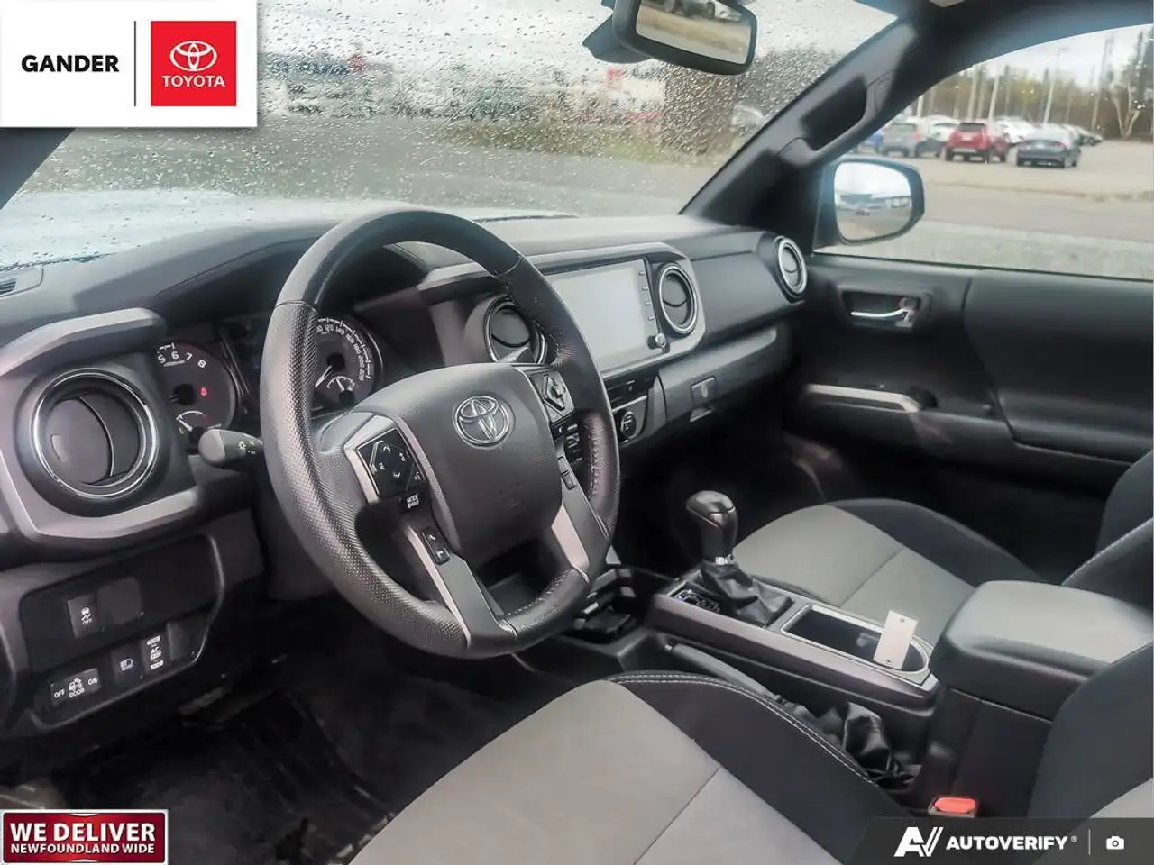 Toyota Tacoma снимка Toyota Tacoma