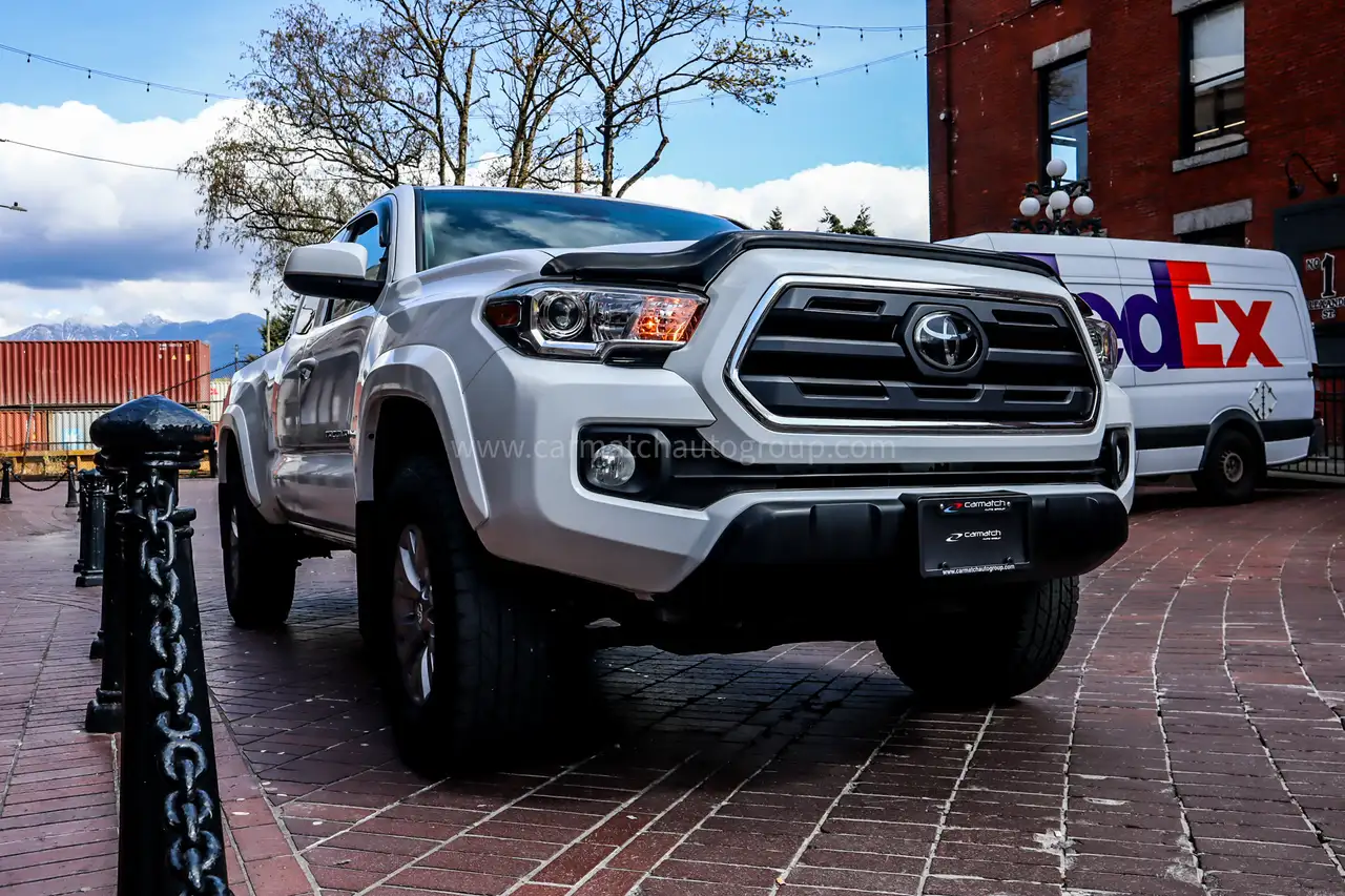 Toyota Tacoma снимка Toyota Tacoma