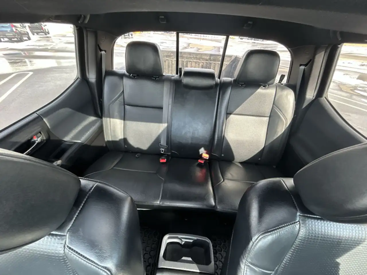 Toyota Tacoma снимка Toyota Tacoma
