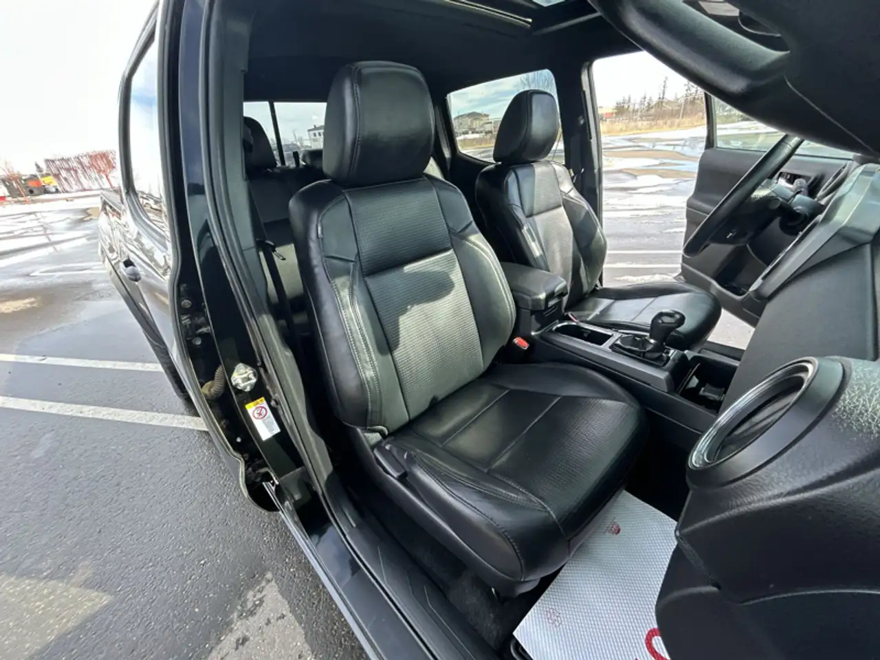 Toyota Tacoma снимка Toyota Tacoma