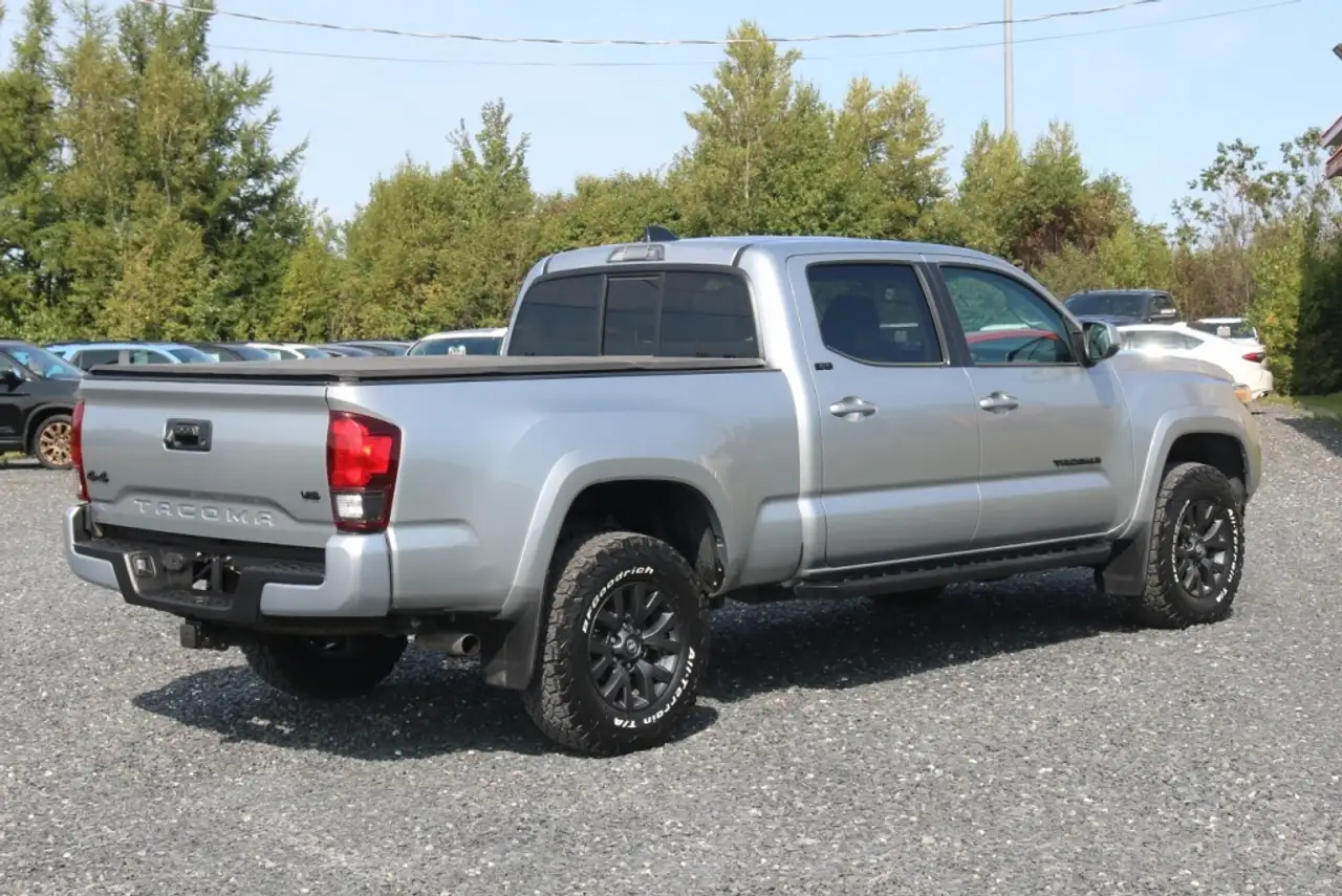 Toyota Tacoma снимка Toyota Tacoma