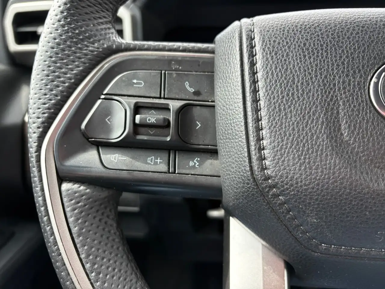 Toyota Tacoma снимка Toyota Tacoma