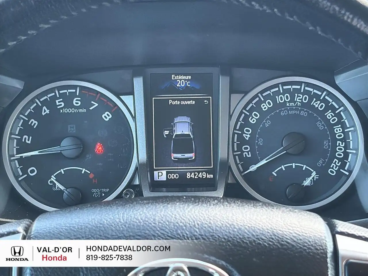 Toyota Tacoma снимка Toyota Tacoma