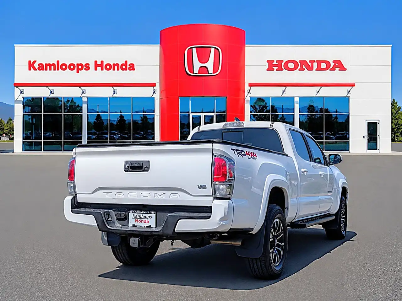 Toyota Tacoma снимка Toyota Tacoma