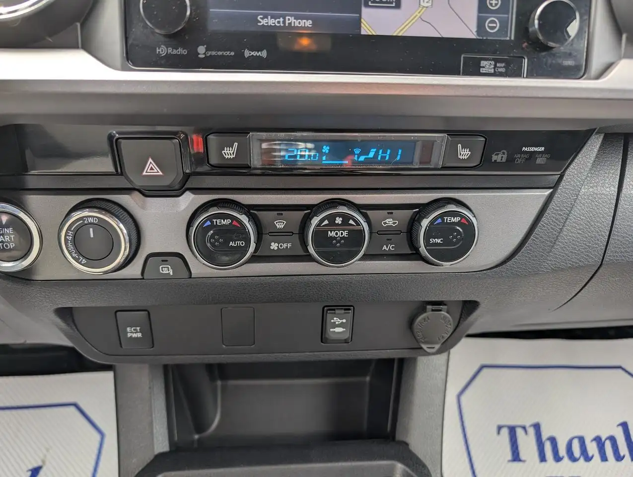 Toyota Tacoma снимка Toyota Tacoma