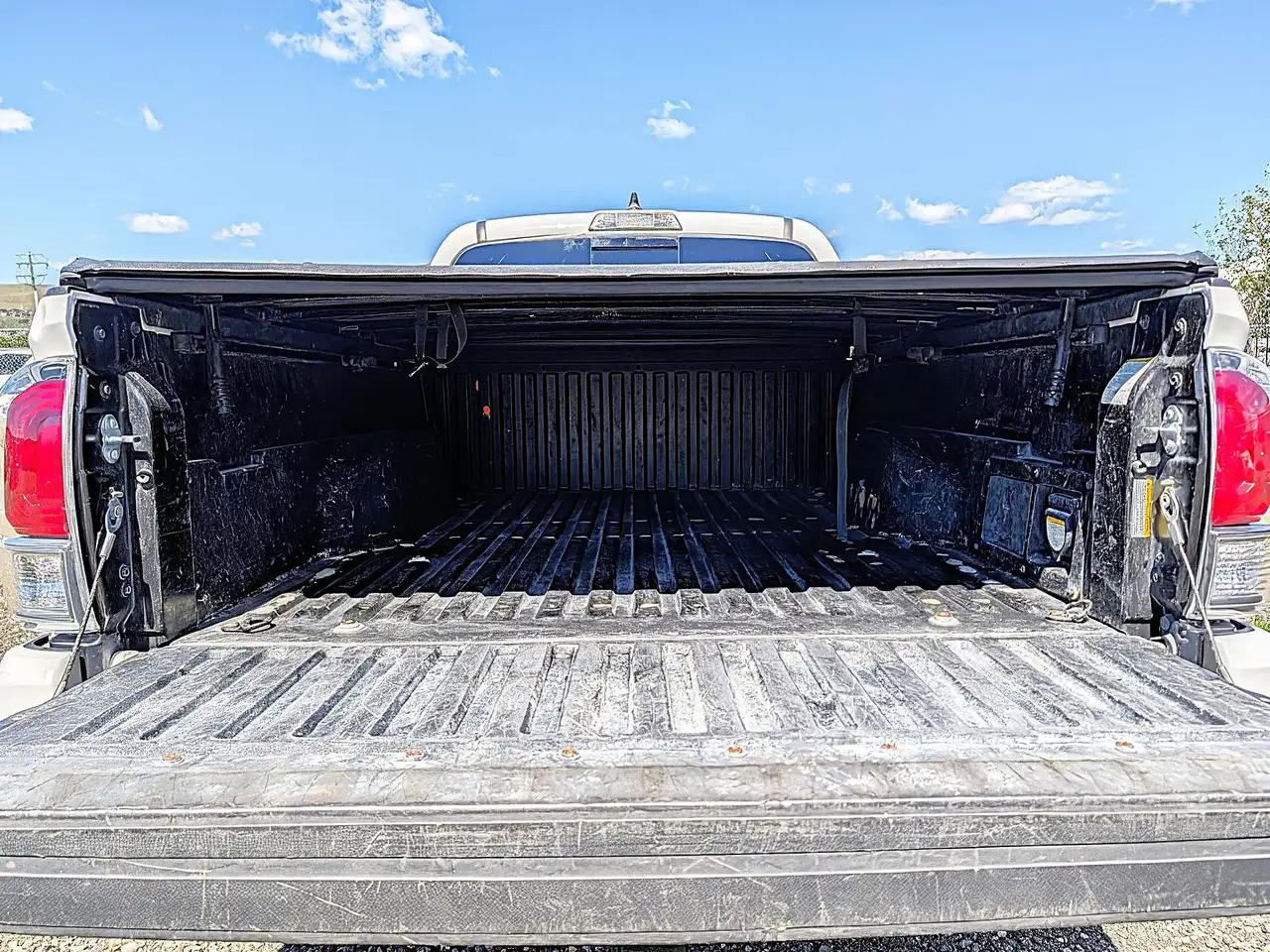 Toyota Tacoma снимка Toyota Tacoma