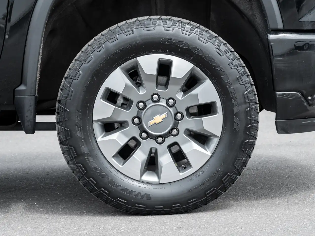 Chevrolet Silverado 2500 снимка Chevrolet Silverado 2500