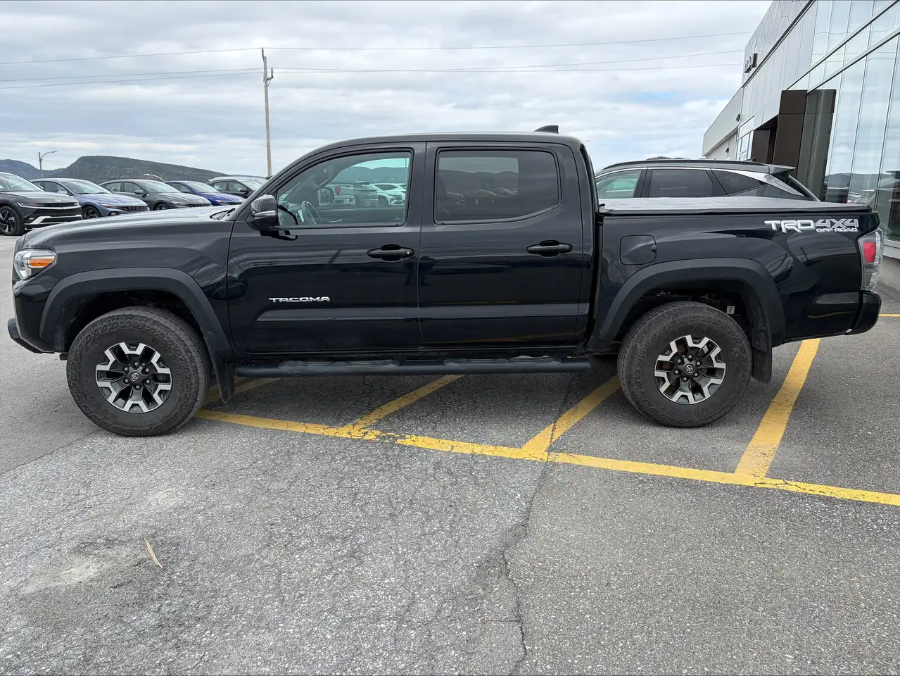 Toyota Tacoma снимка Toyota Tacoma