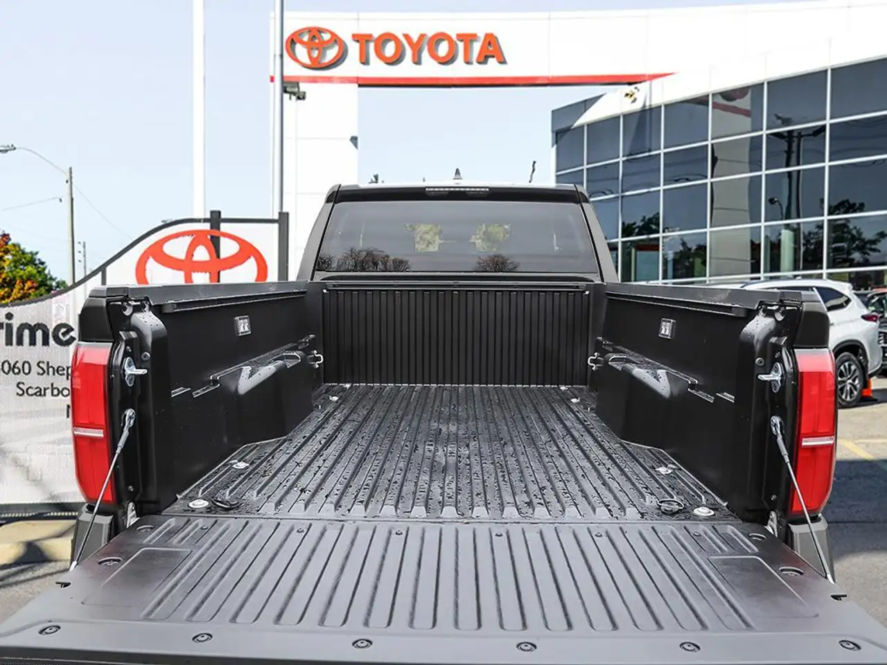 Toyota Tacoma снимка Toyota Tacoma
