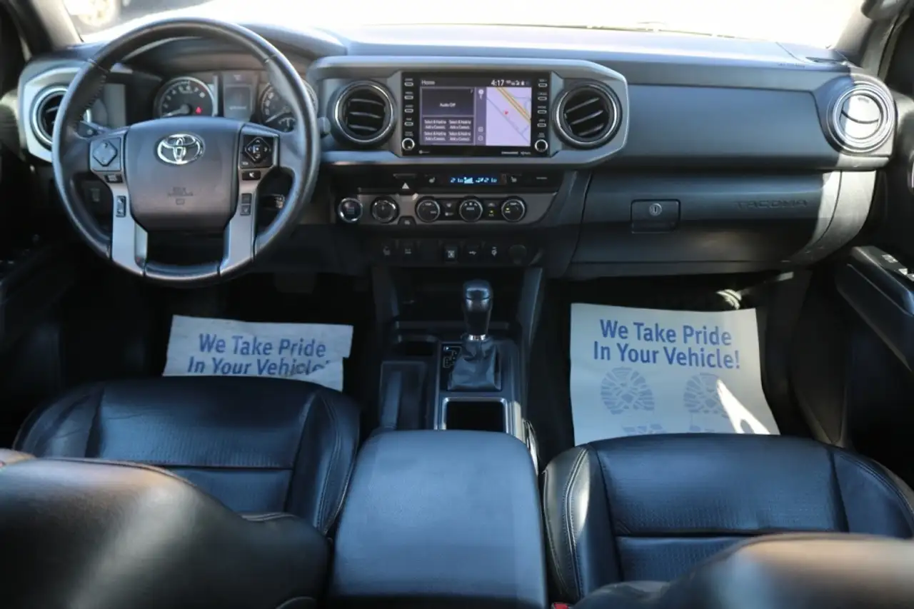 Toyota Tacoma снимка Toyota Tacoma