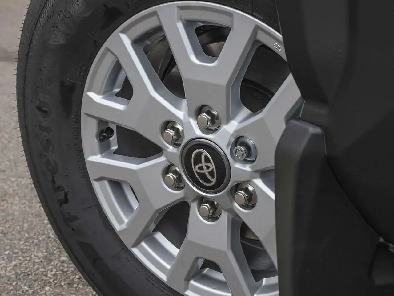 Toyota Tacoma снимка Toyota Tacoma