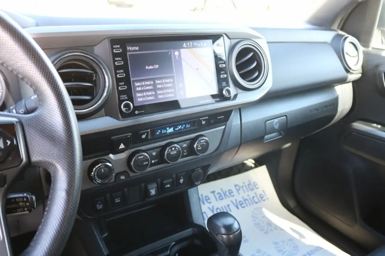 Toyota Tacoma снимка Toyota Tacoma