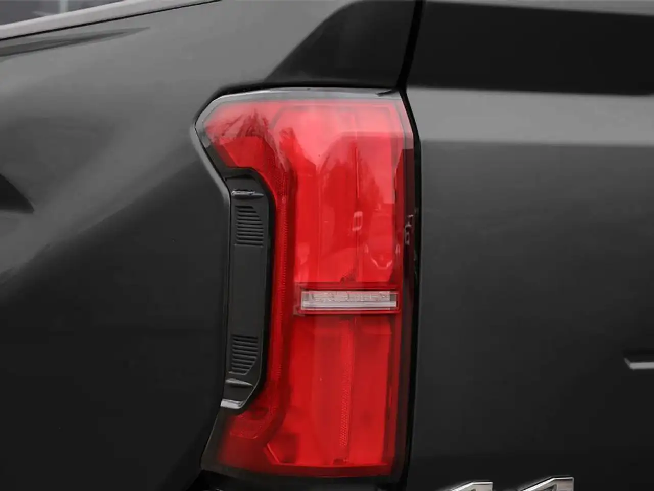 Toyota Tacoma снимка Toyota Tacoma