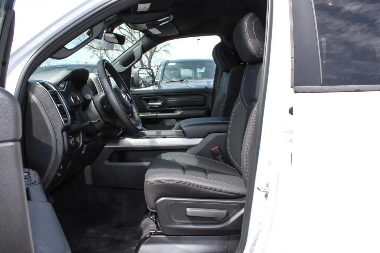 RAM 1500 photo RAM 1500