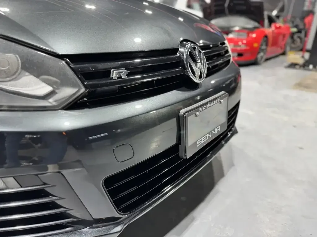 Volkswagen Golf R снимка Volkswagen Golf R