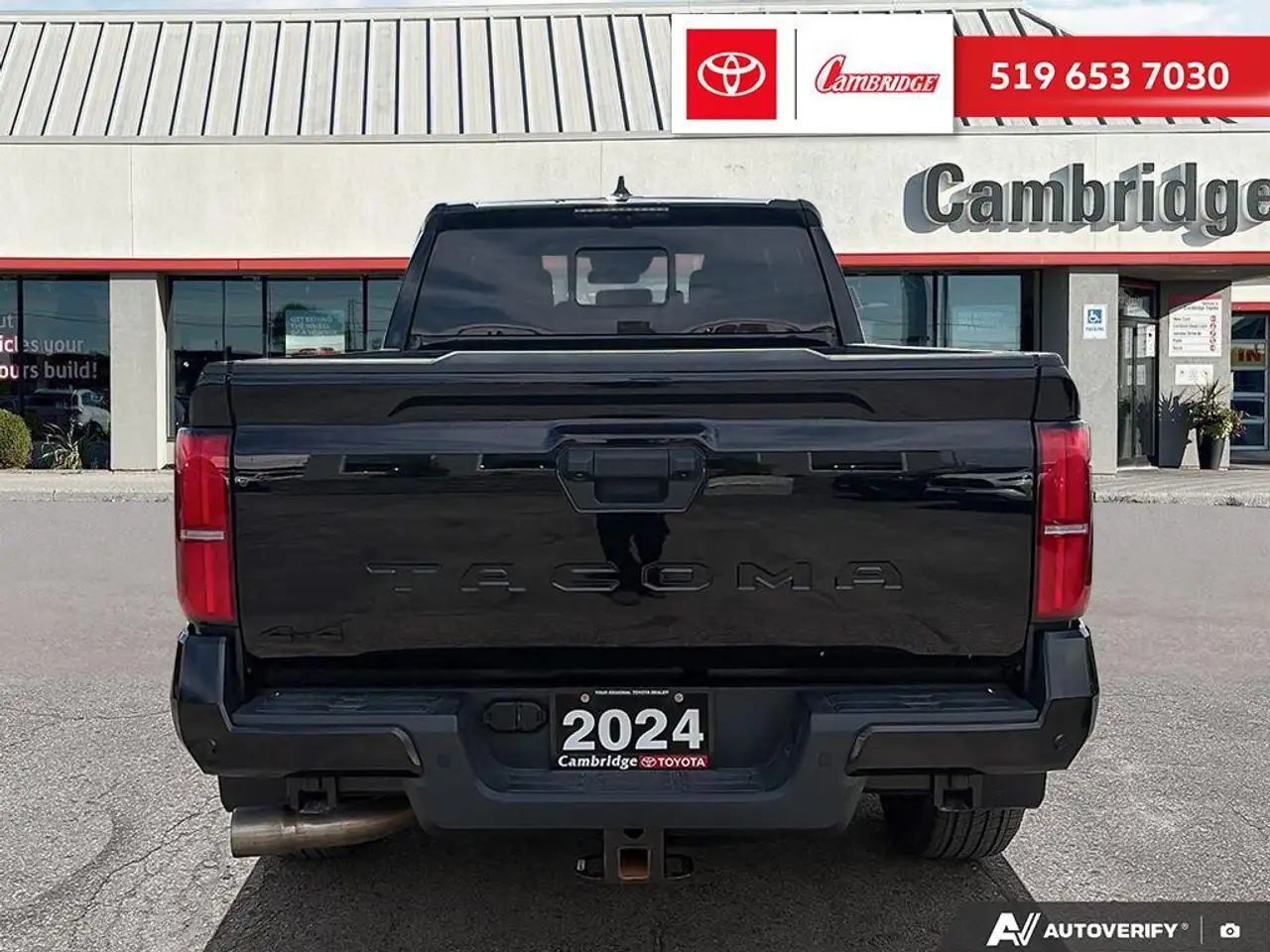 Toyota Tacoma снимка Toyota Tacoma