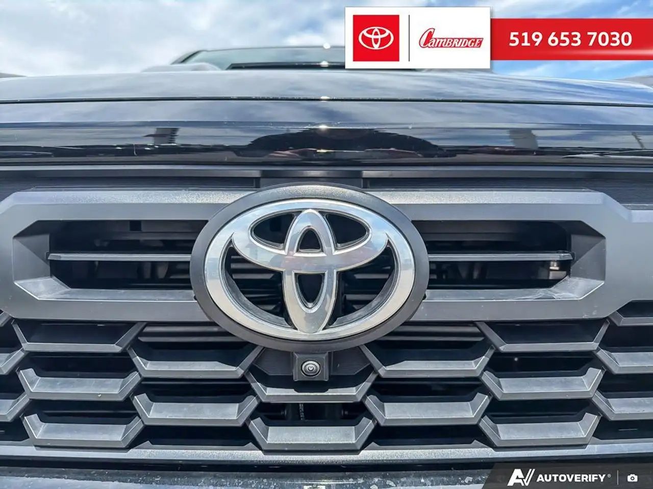 Toyota Tacoma снимка Toyota Tacoma